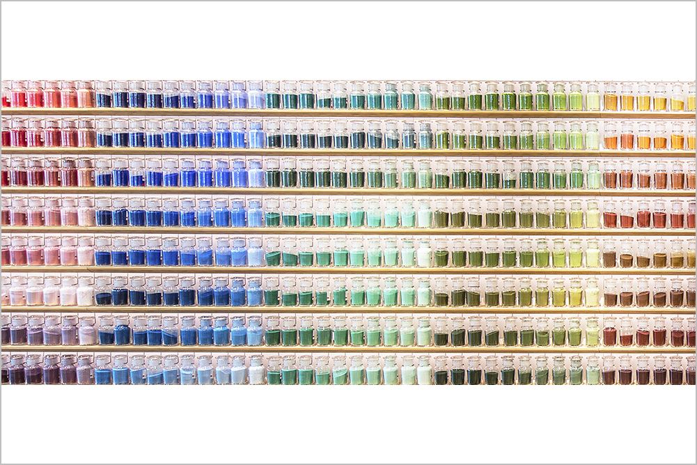 PIGMENT TOKYO協力展示「400色の虹―顔料の世界」